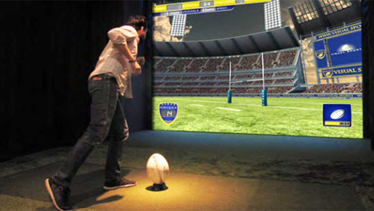 洛龙巨幕影院虚拟英式橄榄球体验