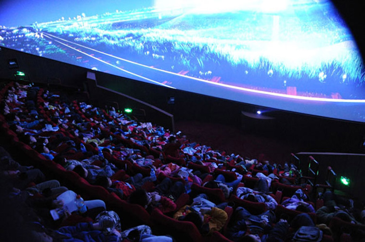 西宁巨幕影院超大型5D球幕影院