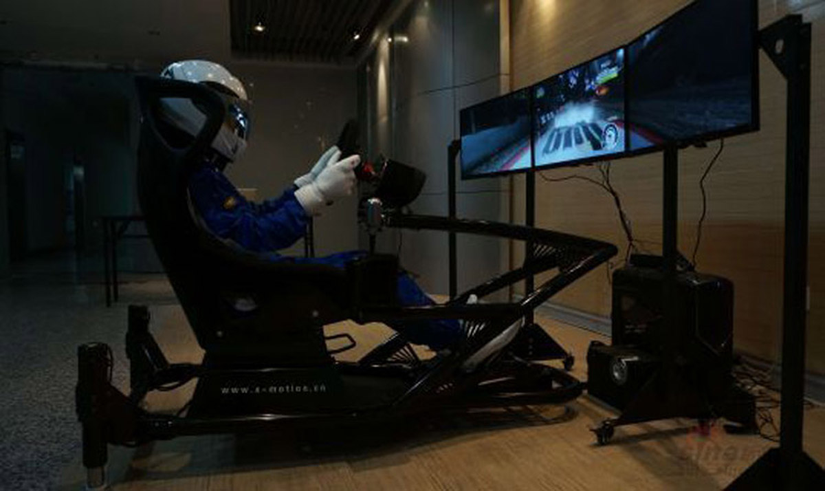 泸州巨幕影院动感模拟赛车